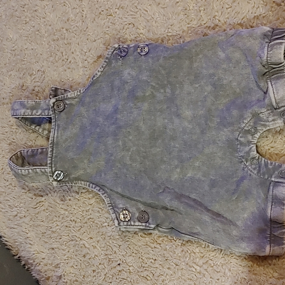 2 for $25 Kidding Around Overalls Size 6 months.